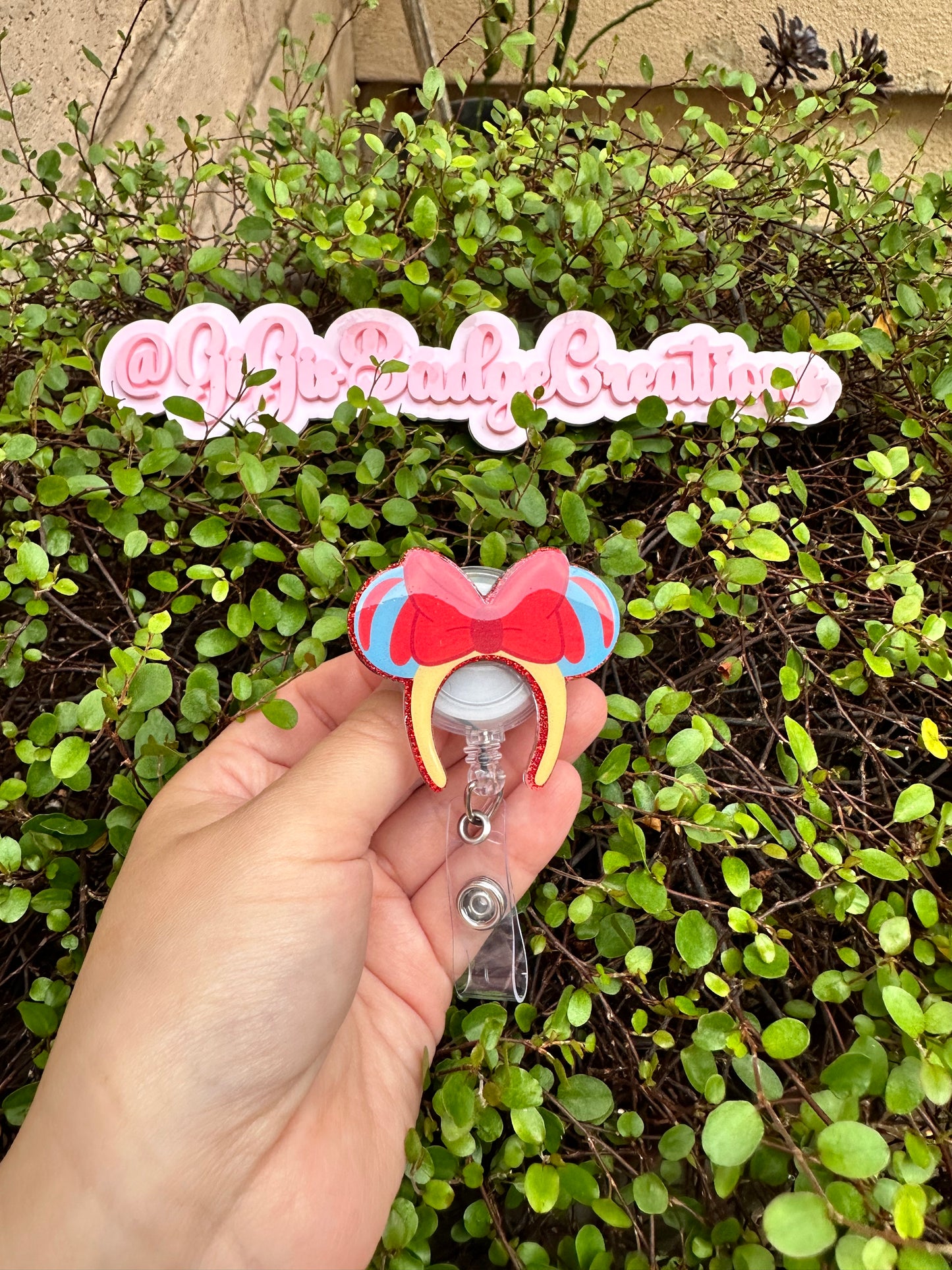 Snowwhite Mouse Ears Badge Reel