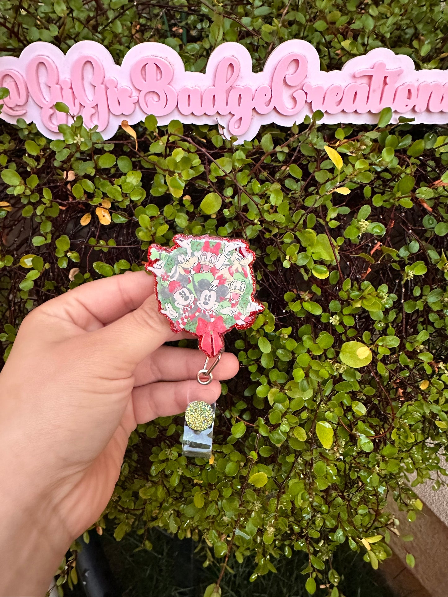 Mouse Wreath Badge Reel