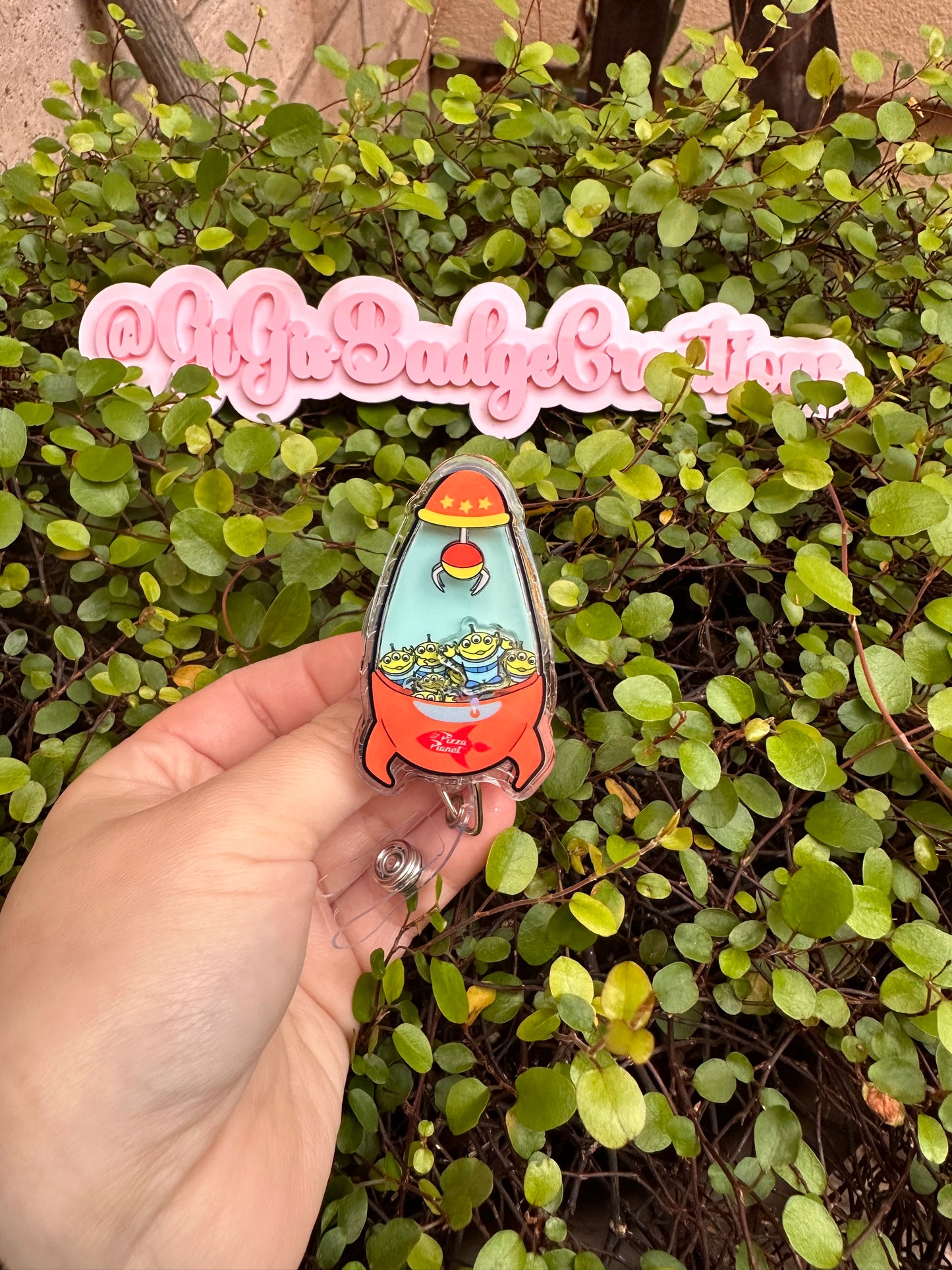 Alien Shaker Badge Reel