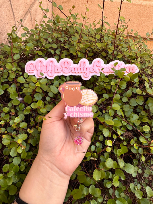 Cafecito y Chisme White Concha Badge Reel